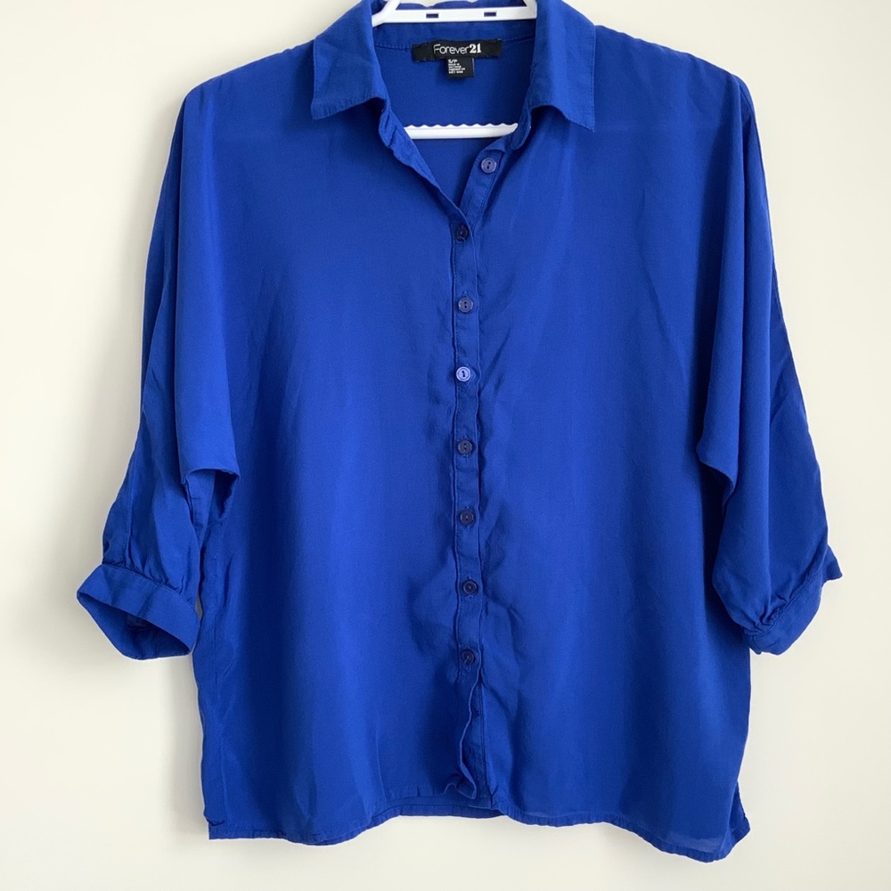 Forever 21 Blue Buttoned Up Lightweight  Blouse